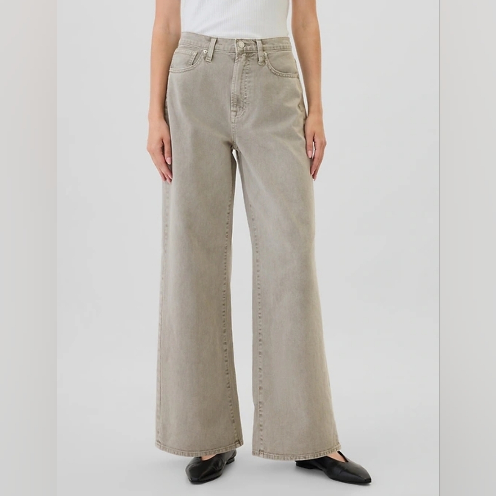 NWT GAP Wide Leg Jeans In Aspen Size 29/8